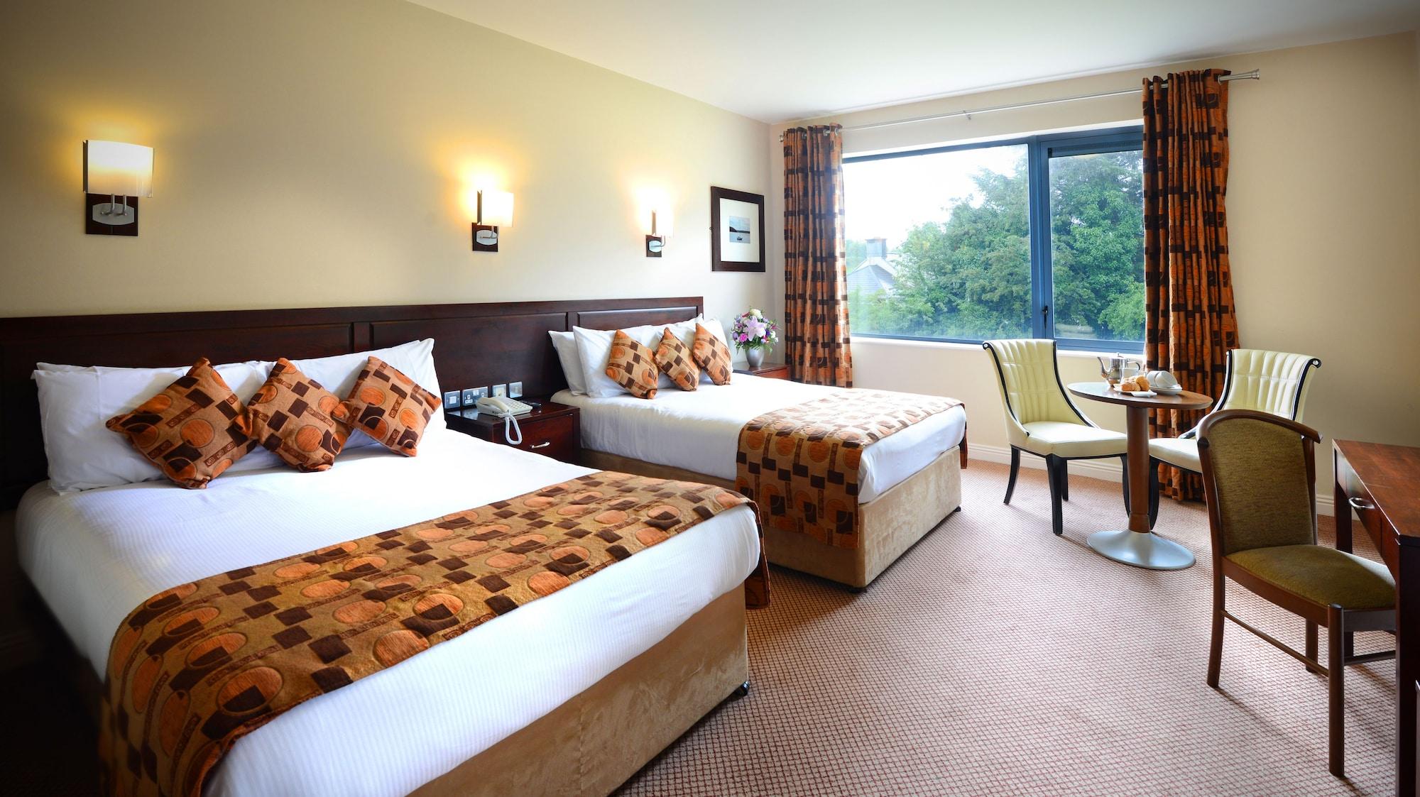Kiltimagh Park Hotel 外观 照片